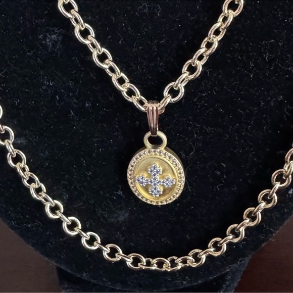 JEWELRY DESIGNS MARC 214KT GOLD PLATE BRASS MALTESE CROSS PENDANT AND NECKLACE